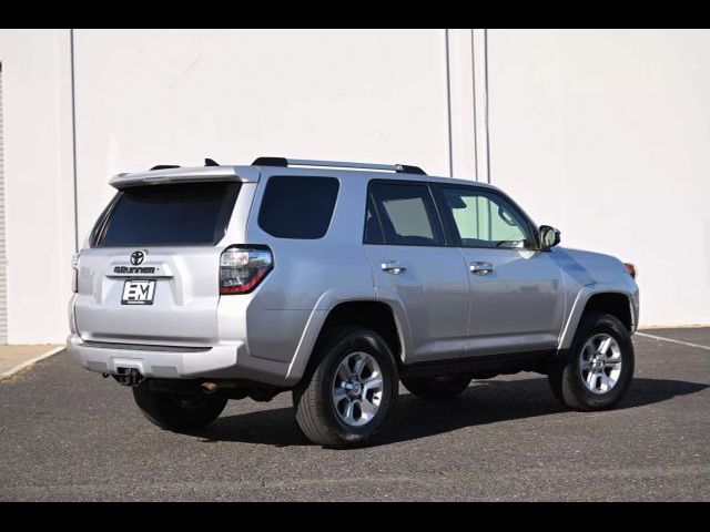 2020 Toyota 4Runner SR5