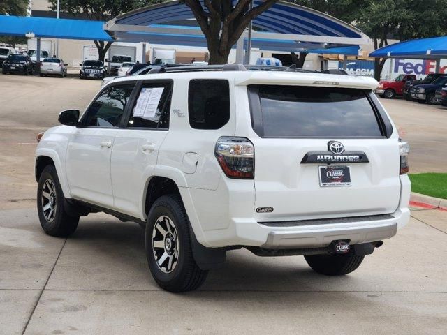 2020 Toyota 4Runner SR5