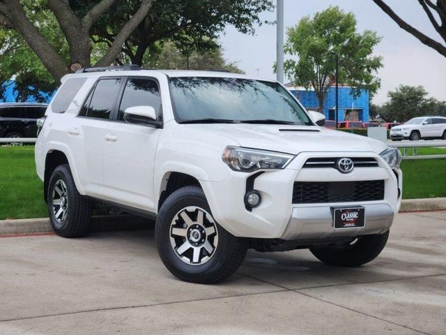 2020 Toyota 4Runner SR5