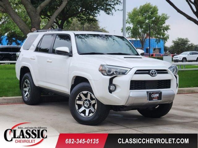 2020 Toyota 4Runner SR5