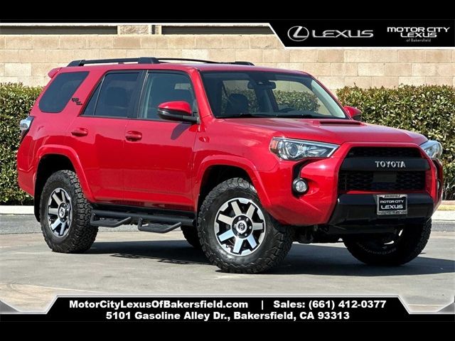 2020 Toyota 4Runner TRD Off Road