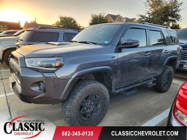 2020 Toyota 4Runner SR5