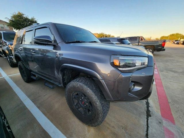 2020 Toyota 4Runner SR5