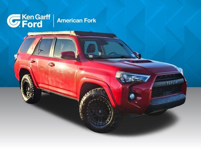 2020 Toyota 4Runner TRD Off Road