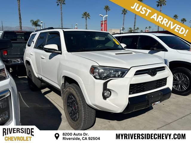 2020 Toyota 4Runner SR5