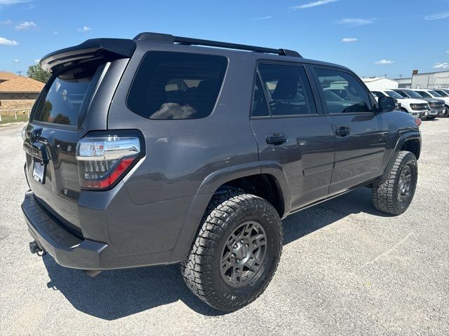 2020 Toyota 4Runner Venture