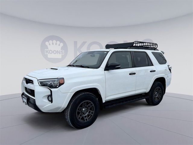 2020 Toyota 4Runner Venture