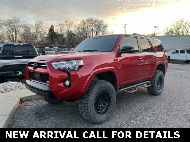 2020 Toyota 4Runner Venture