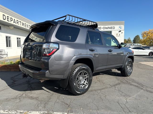 2020 Toyota 4Runner Venture