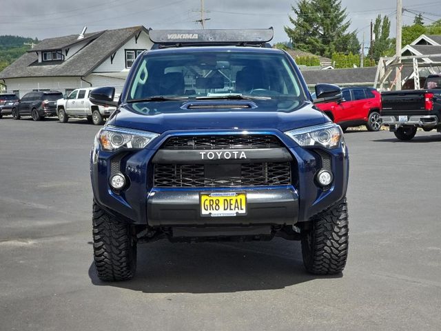 2020 Toyota 4Runner Venture