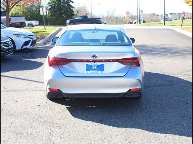 2020 Toyota Avalon Hybrid Limited