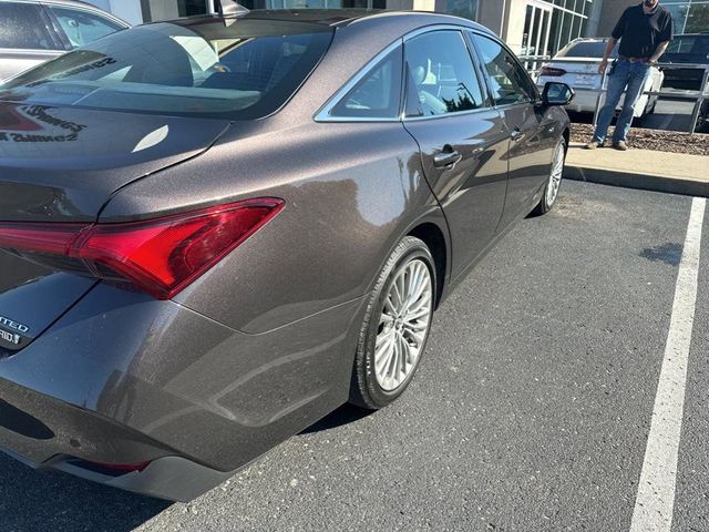 2020 Toyota Avalon Hybrid Limited