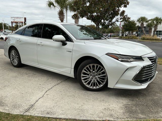 2020 Toyota Avalon Hybrid Limited