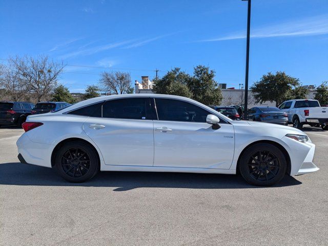 2020 Toyota Avalon Hybrid Limited