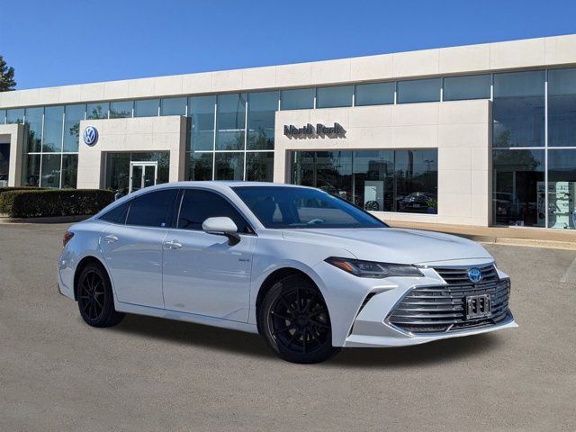 2020 Toyota Avalon Hybrid Limited