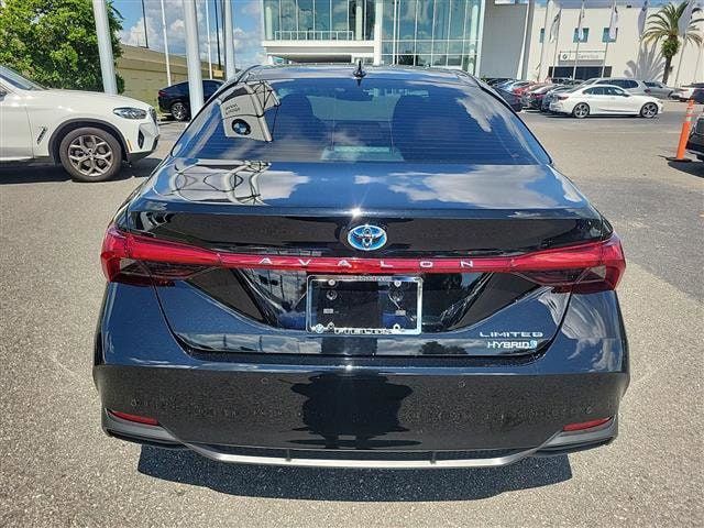 2020 Toyota Avalon Hybrid Limited