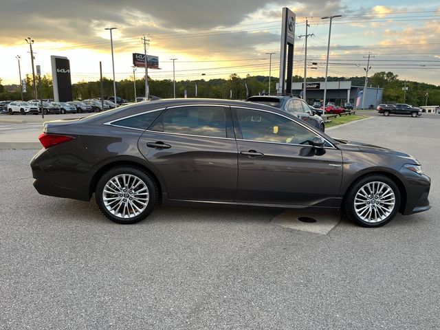 2020 Toyota Avalon Hybrid Limited