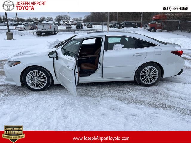 2020 Toyota Avalon Hybrid Limited