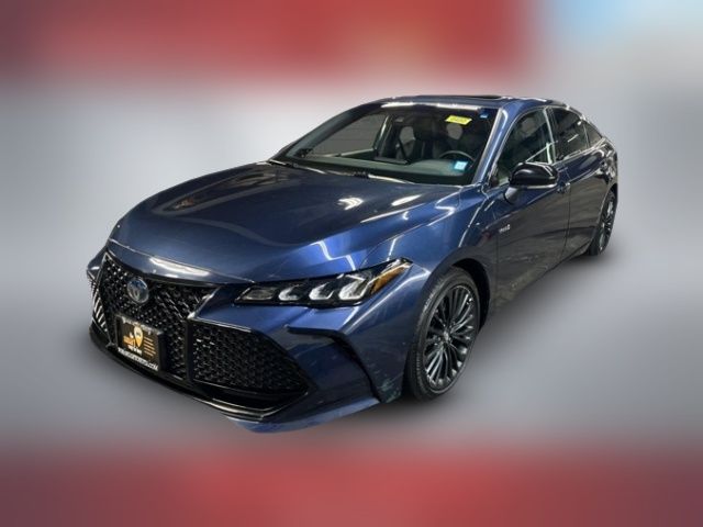 2020 Toyota Avalon Hybrid XSE