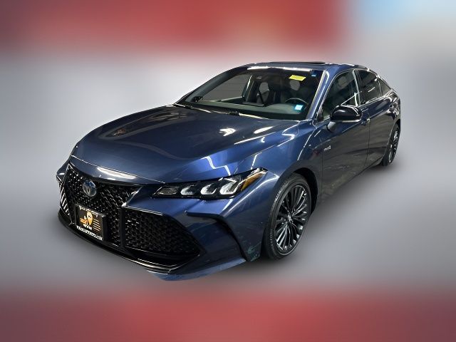 2020 Toyota Avalon Hybrid XSE