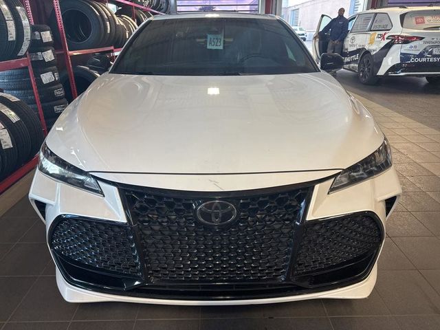 2020 Toyota Avalon XSE