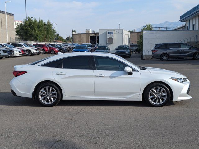 2020 Toyota Avalon XLE