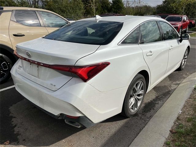 2020 Toyota Avalon XLE