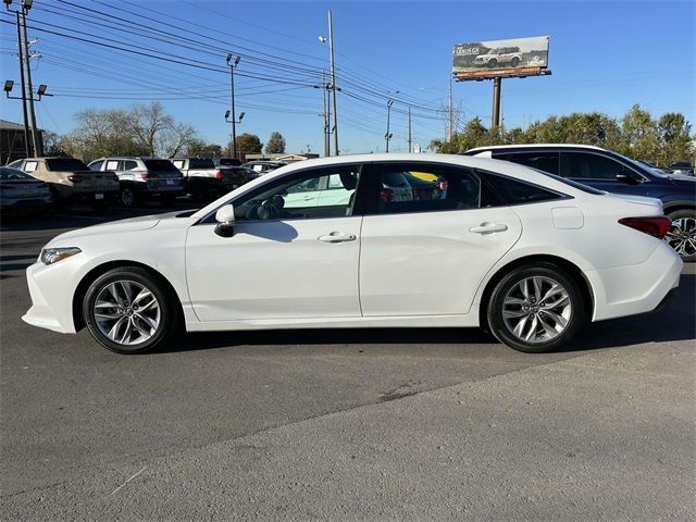 2020 Toyota Avalon XLE