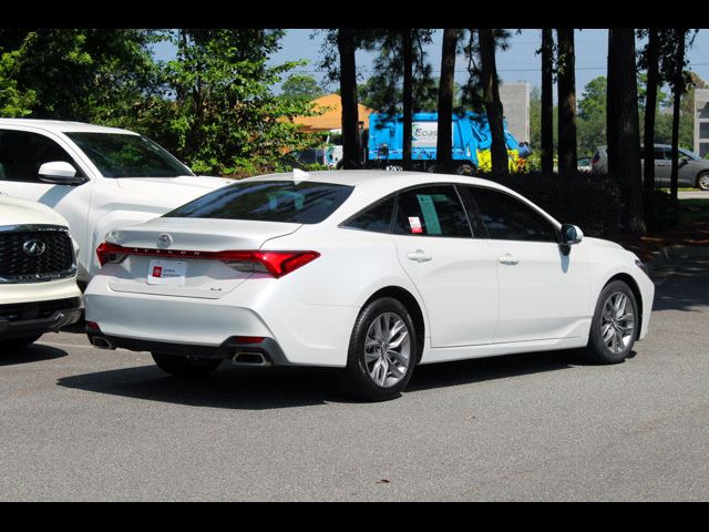 2020 Toyota Avalon XLE