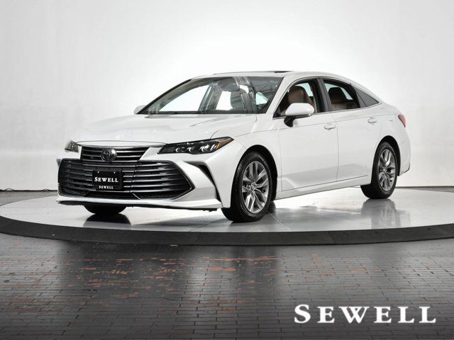 2020 Toyota Avalon XLE