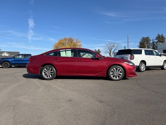 2020 Toyota Avalon XLE