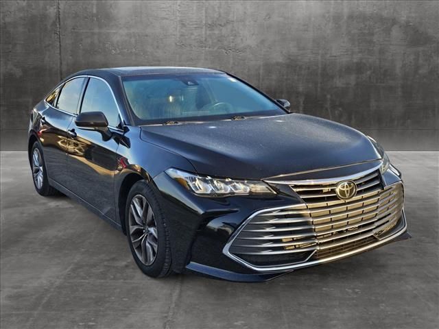 2020 Toyota Avalon XLE