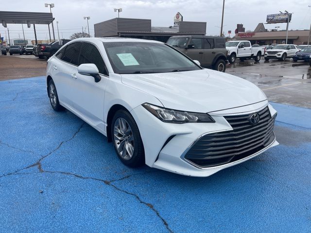 2020 Toyota Avalon XLE