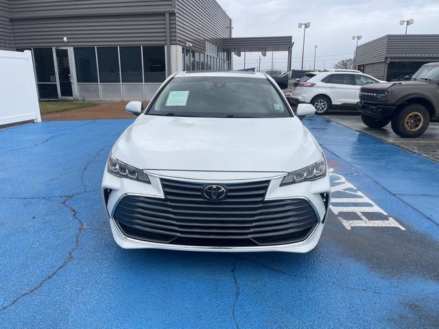 2020 Toyota Avalon XLE