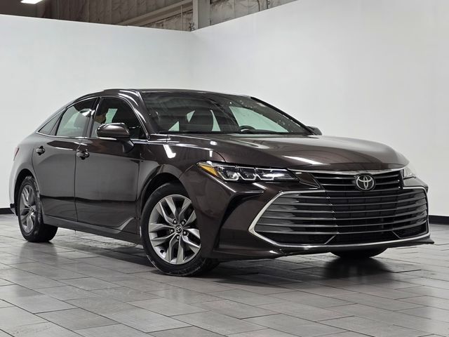 2020 Toyota Avalon XLE