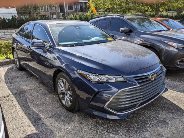 2020 Toyota Avalon XLE