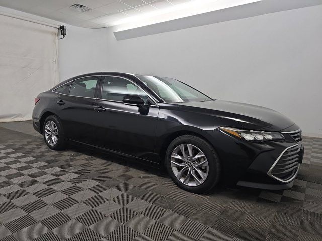 2020 Toyota Avalon XLE