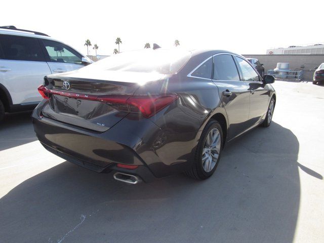 2020 Toyota Avalon XLE