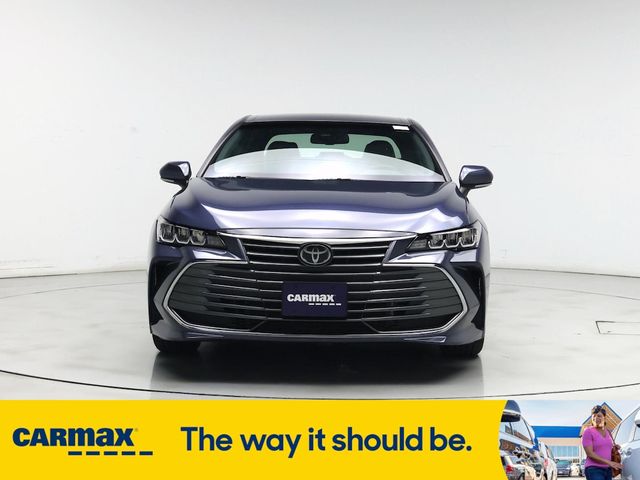 2020 Toyota Avalon XLE