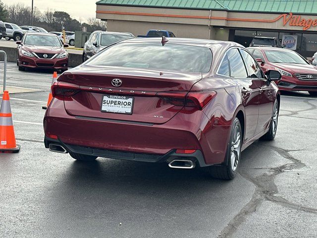 2020 Toyota Avalon XLE