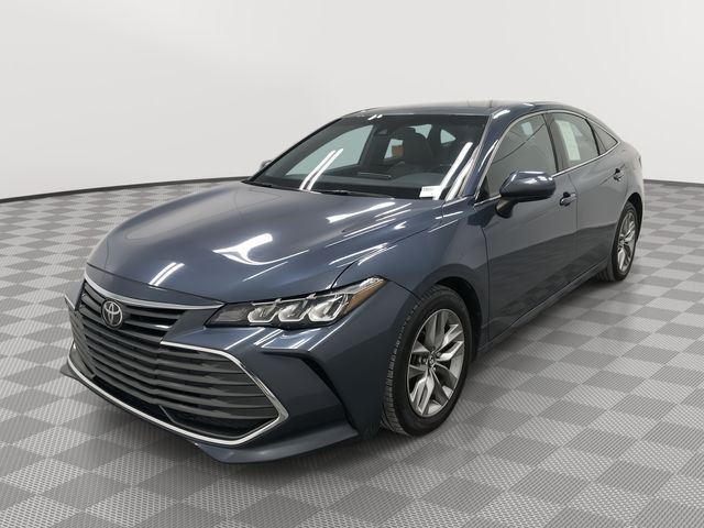 2020 Toyota Avalon XLE