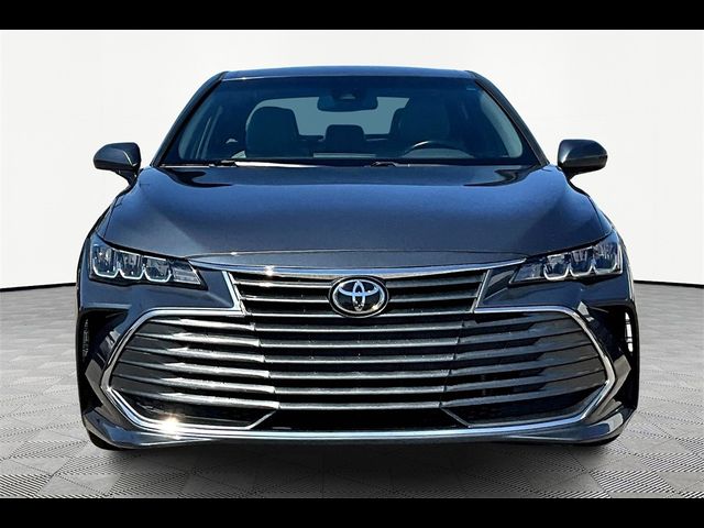 2020 Toyota Avalon XLE