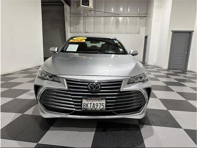 2020 Toyota Avalon XLE