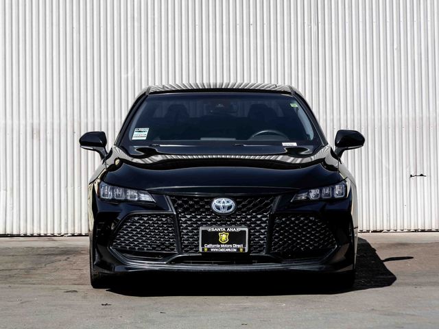 2020 Toyota Avalon Hybrid XSE