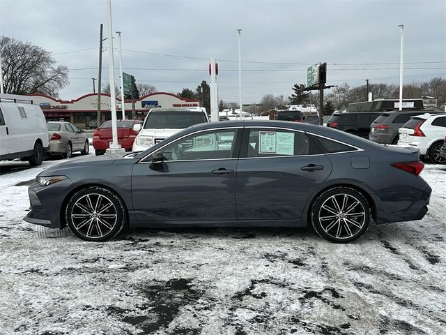 2020 Toyota Avalon XSE