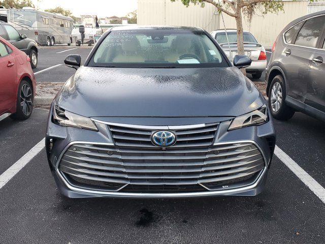 2020 Toyota Avalon Hybrid Limited