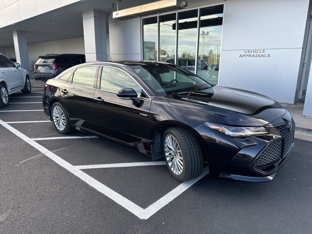 2020 Toyota Avalon Hybrid Limited