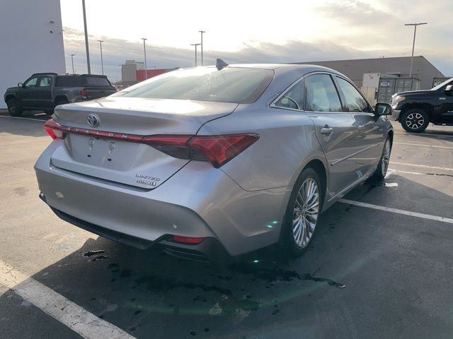 2020 Toyota Avalon Hybrid Limited