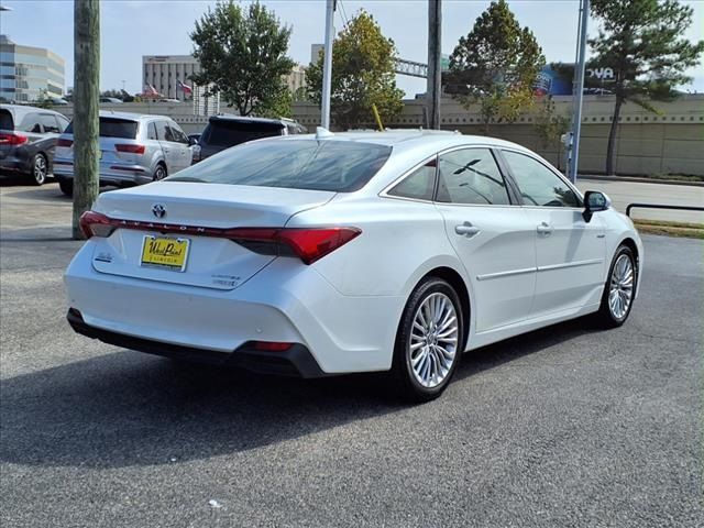 2020 Toyota Avalon Hybrid Limited