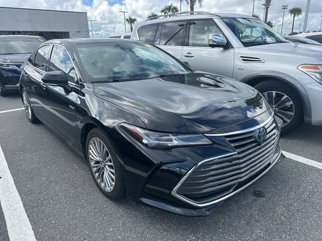 2020 Toyota Avalon Hybrid Limited